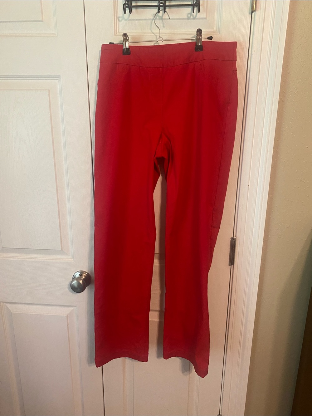 Multiples Slim-sation Red Pants